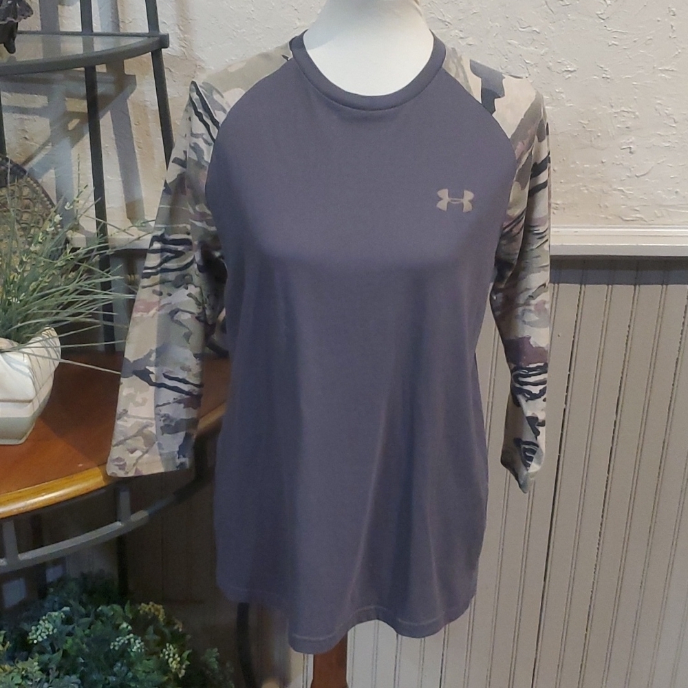 Under Armour* Top